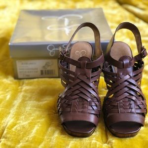 Jessica Simpson Delanco 7.5m huarache style heel